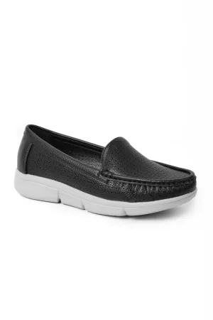 01-48111 Flat Moccasin