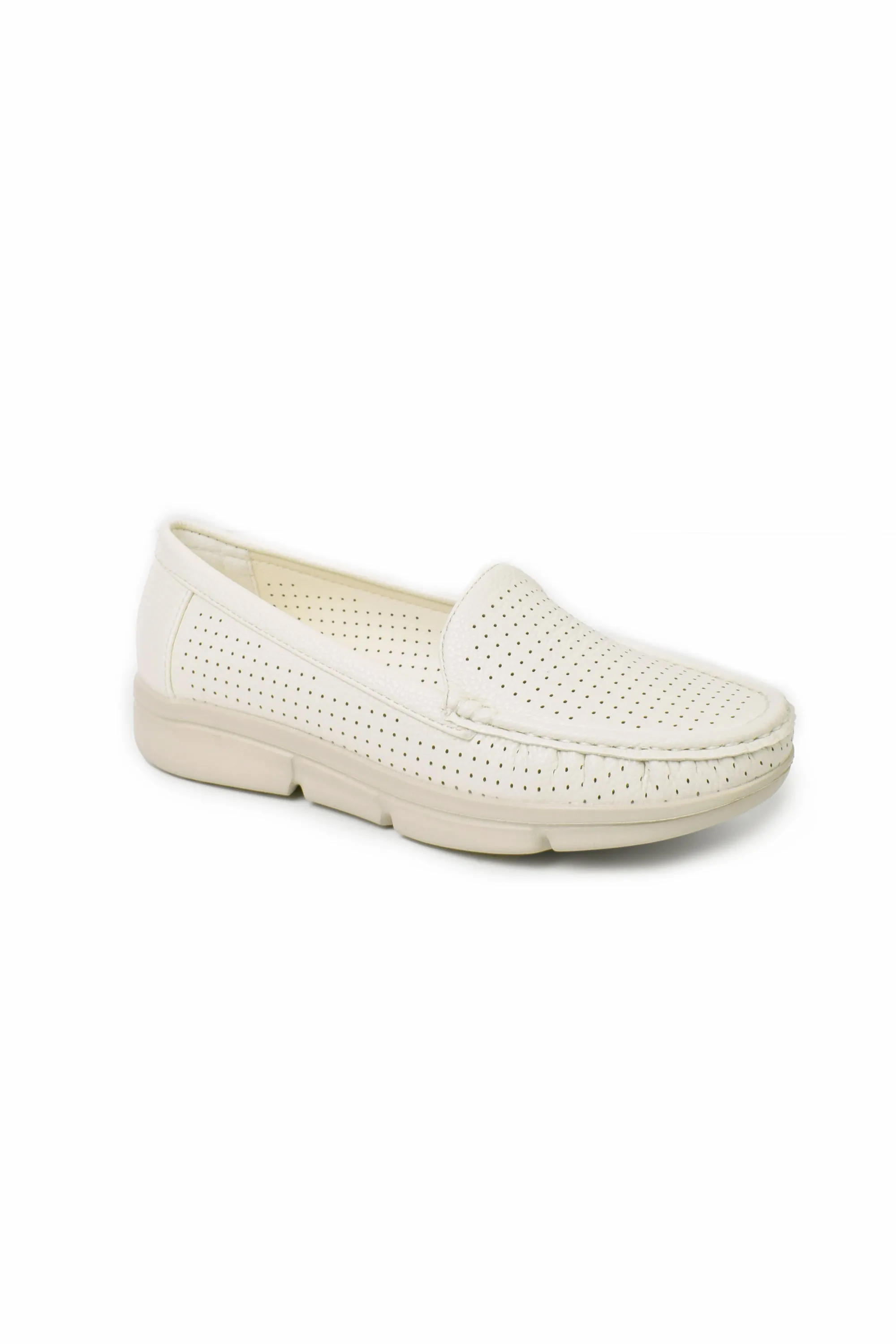 01-48111 Flat Moccasin