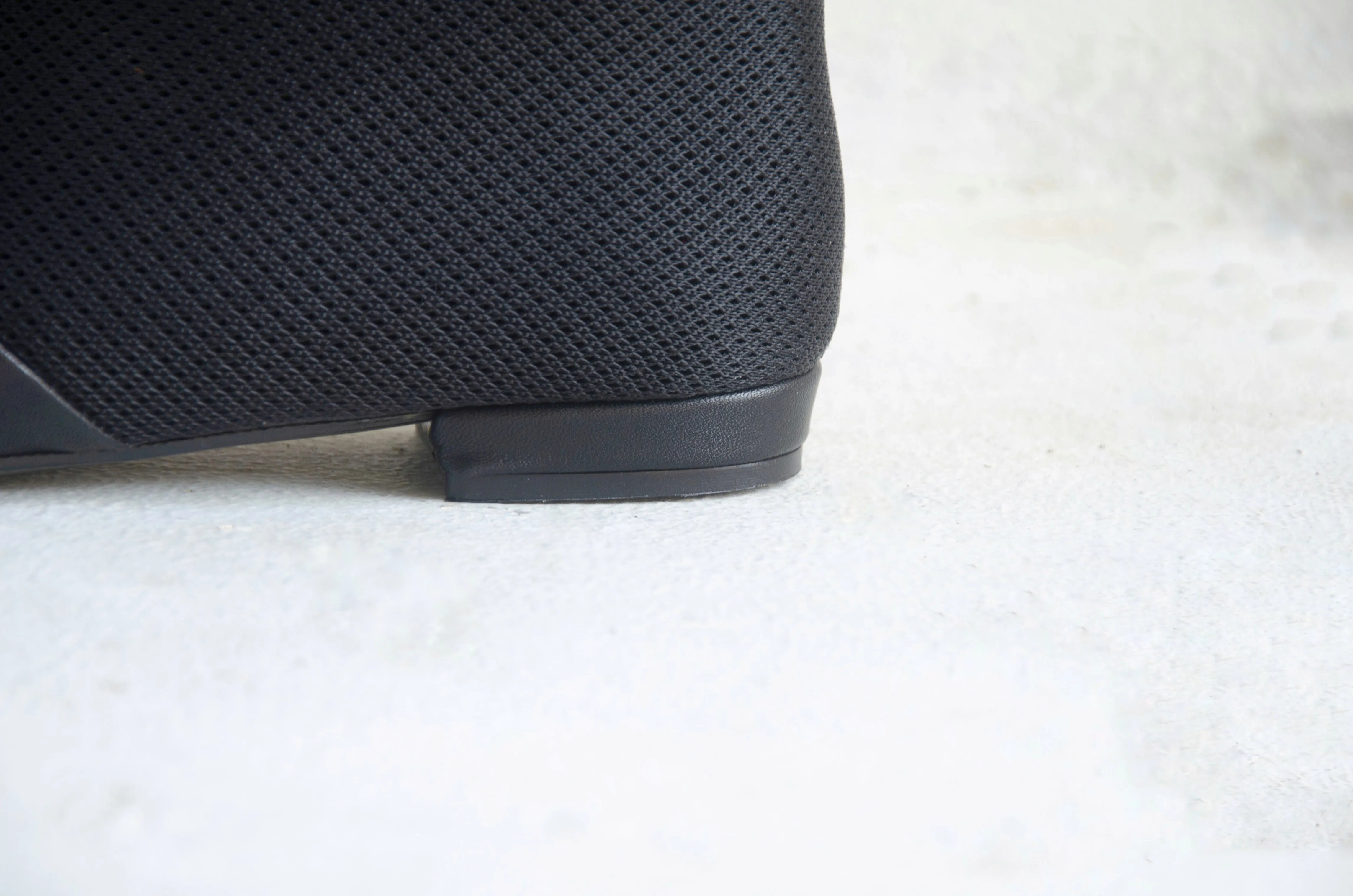 #16 FLAT - SUPER BLACK MESH BOOTIES