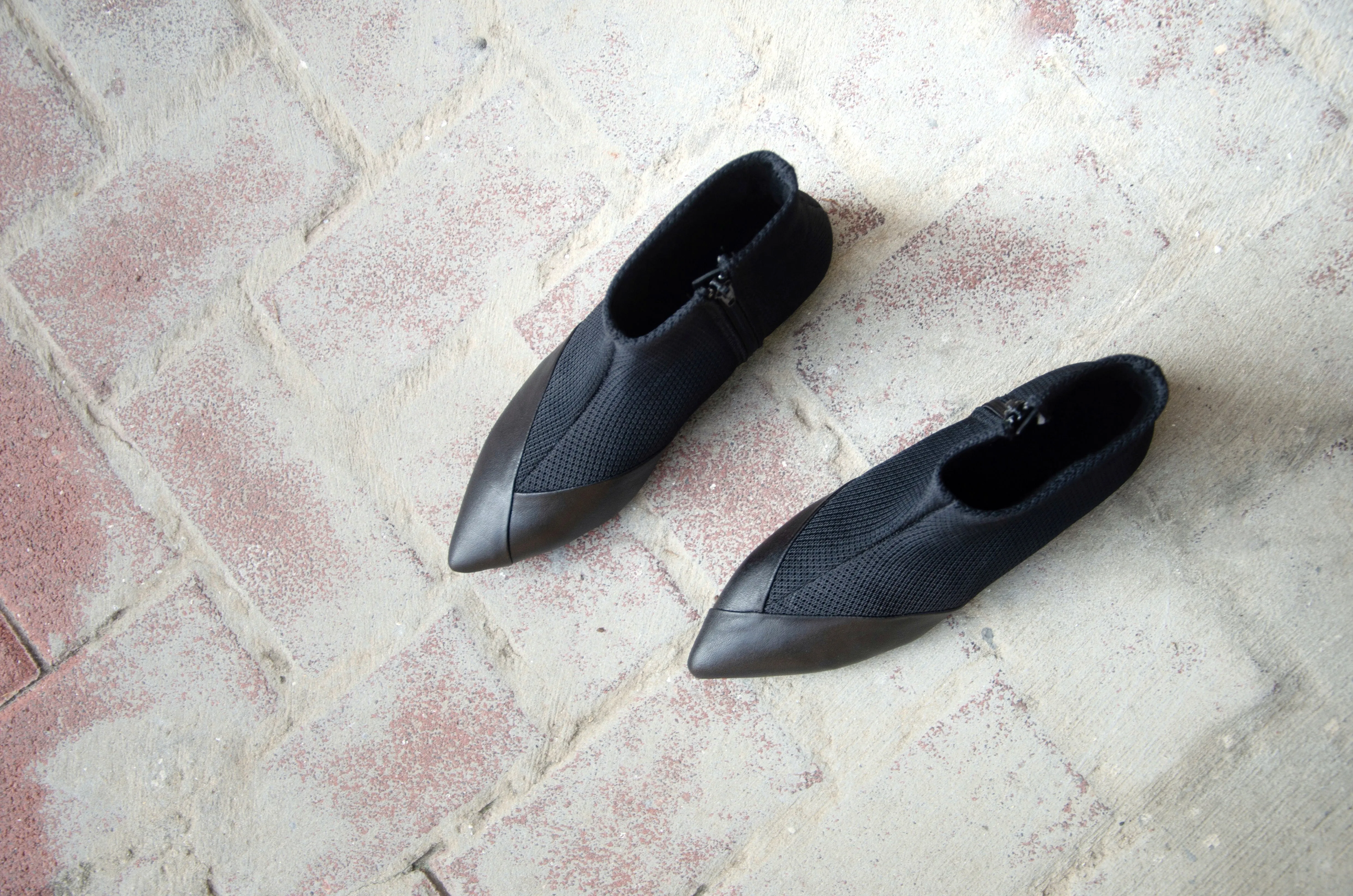 #16 FLAT - SUPER BLACK MESH BOOTIES