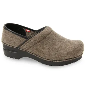 Ava Women's Vegan Clog in Stone