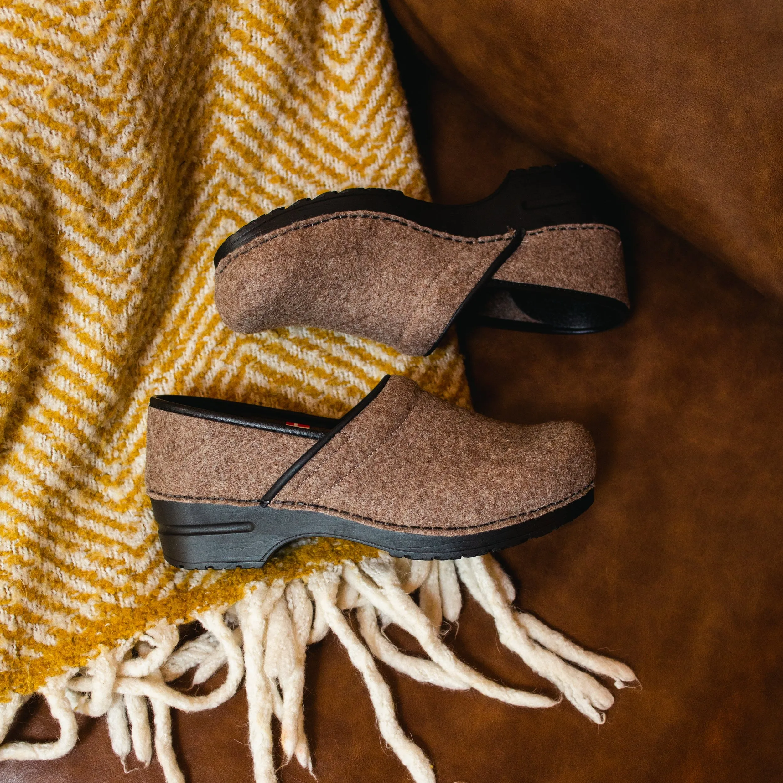 Ava Women's Vegan Clog in Stone