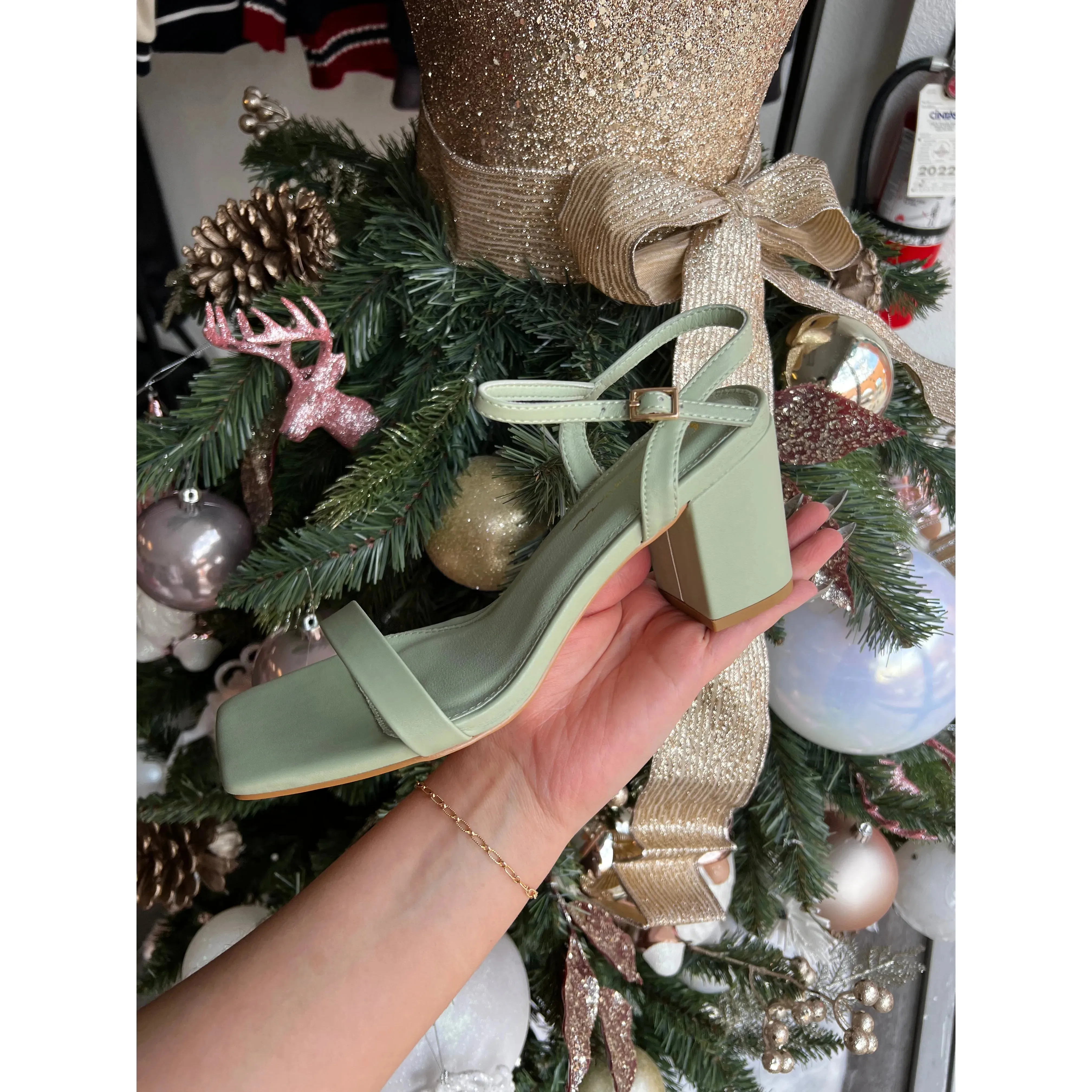 Block Chunky Square Toe Heel
