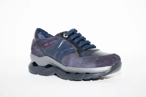 CALLAGHAN - 18811 LACED WEDGE TRAINER - NAVY