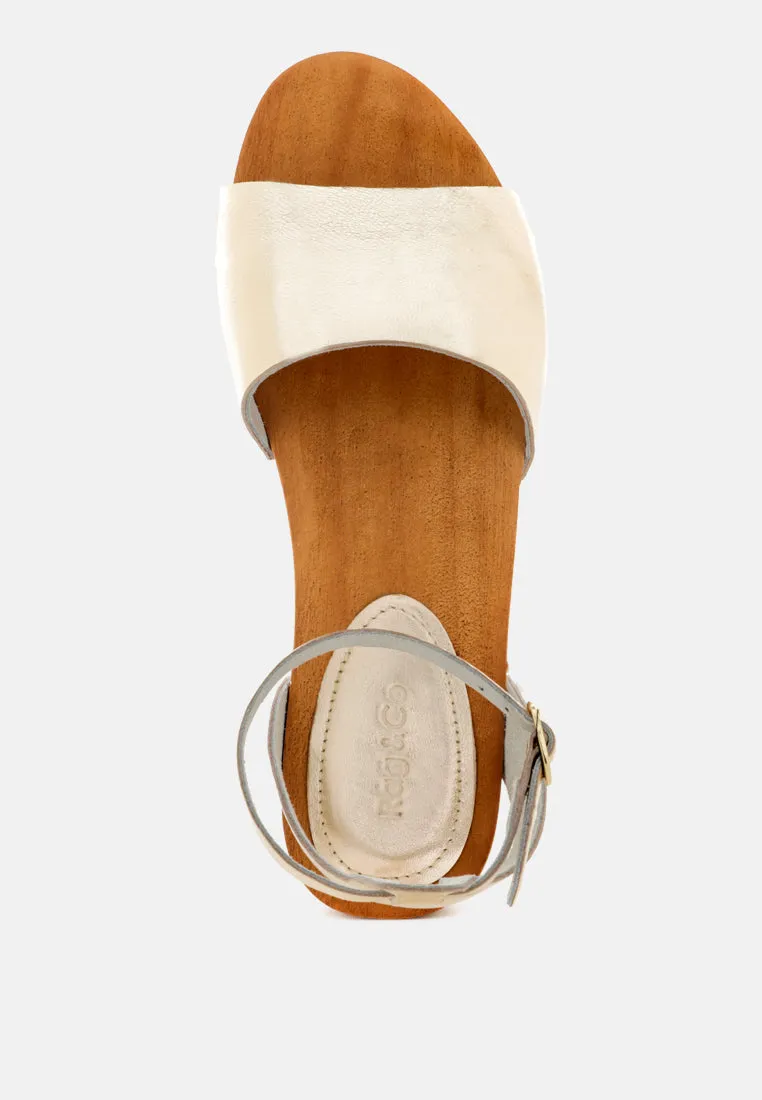 Cara Wooden Clogs By Ruw