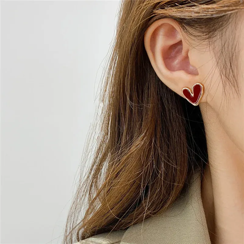 Charming Kawaii Red Heart Stud Earrings 💖✨ - Adorable Jewelry for Romantic Moments & Gifts! 🎁