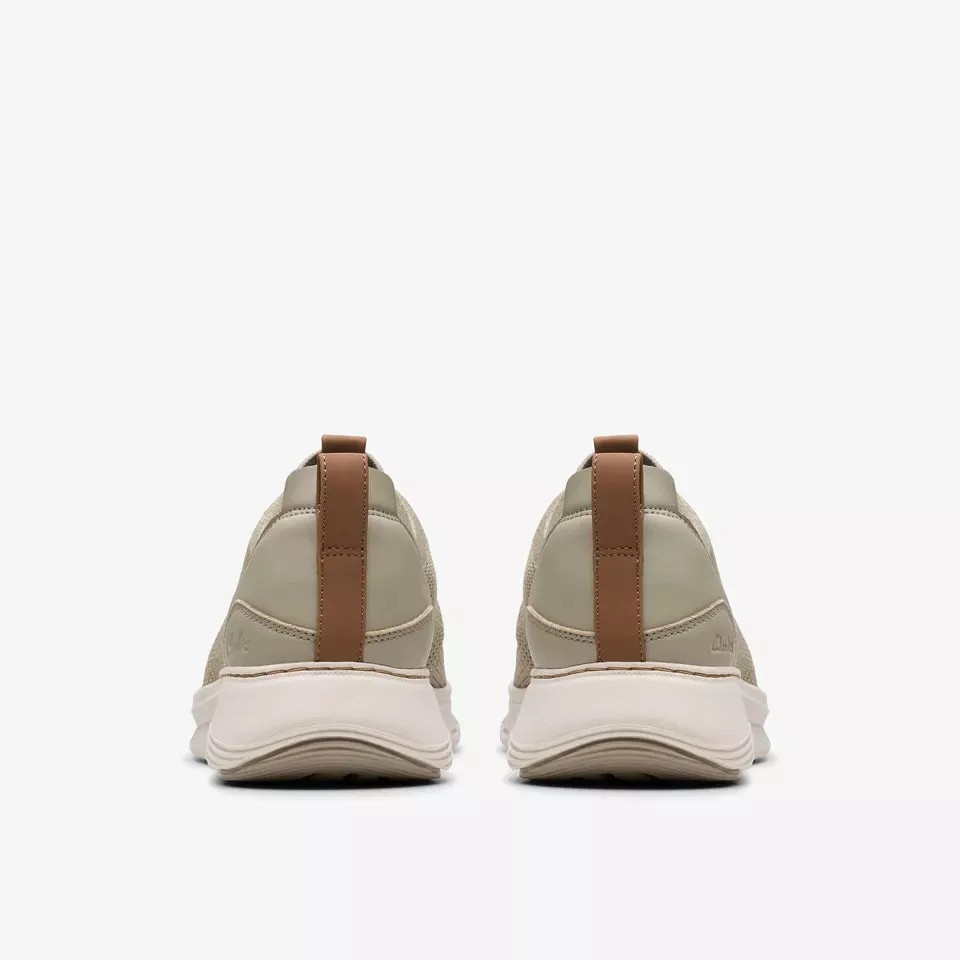 Clarks Men's Motion Trek MX Khaki 26181982