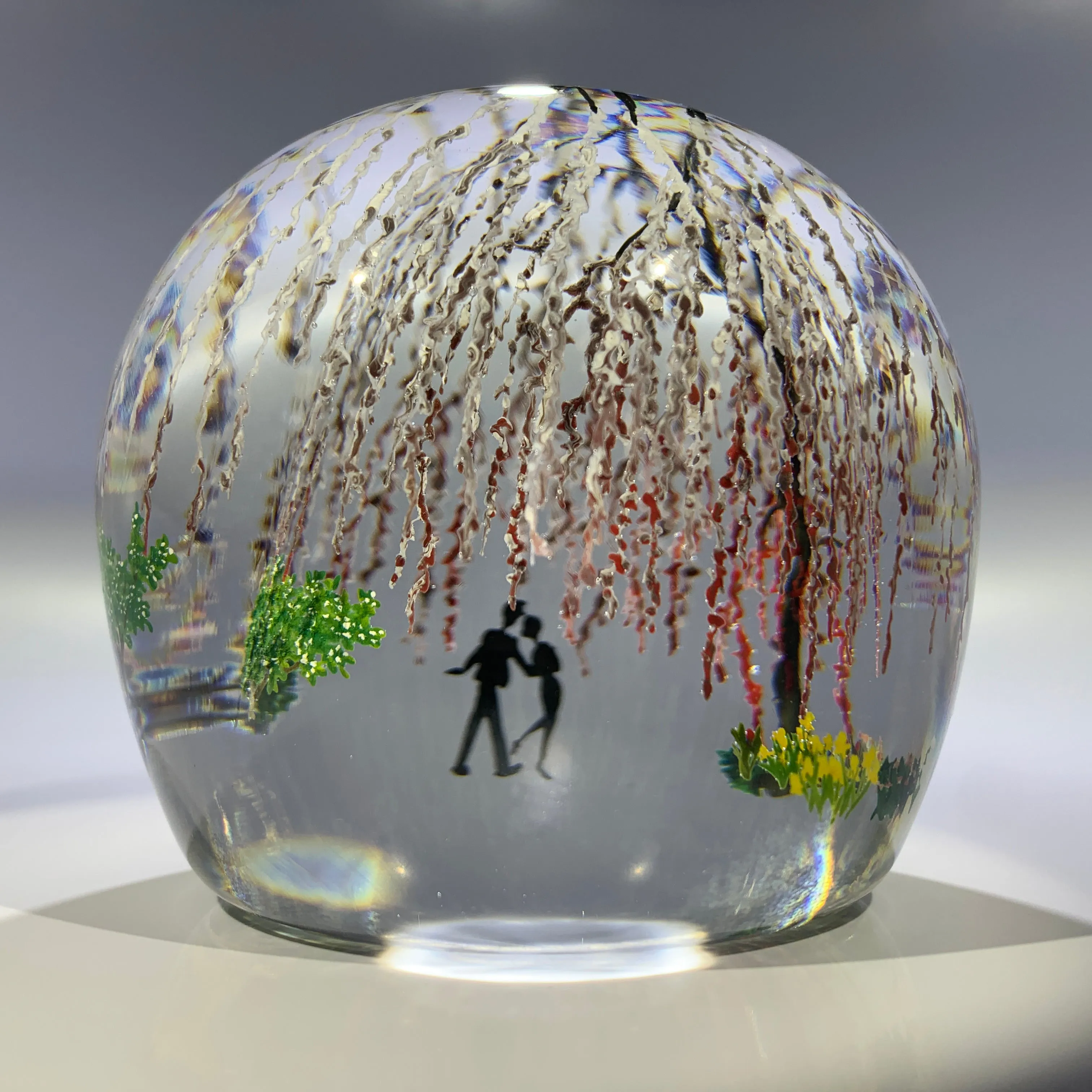 Contemporary Alison Ruzsa Art Glass Paperweight Encapsulated Hand Painted Weeping Willow
