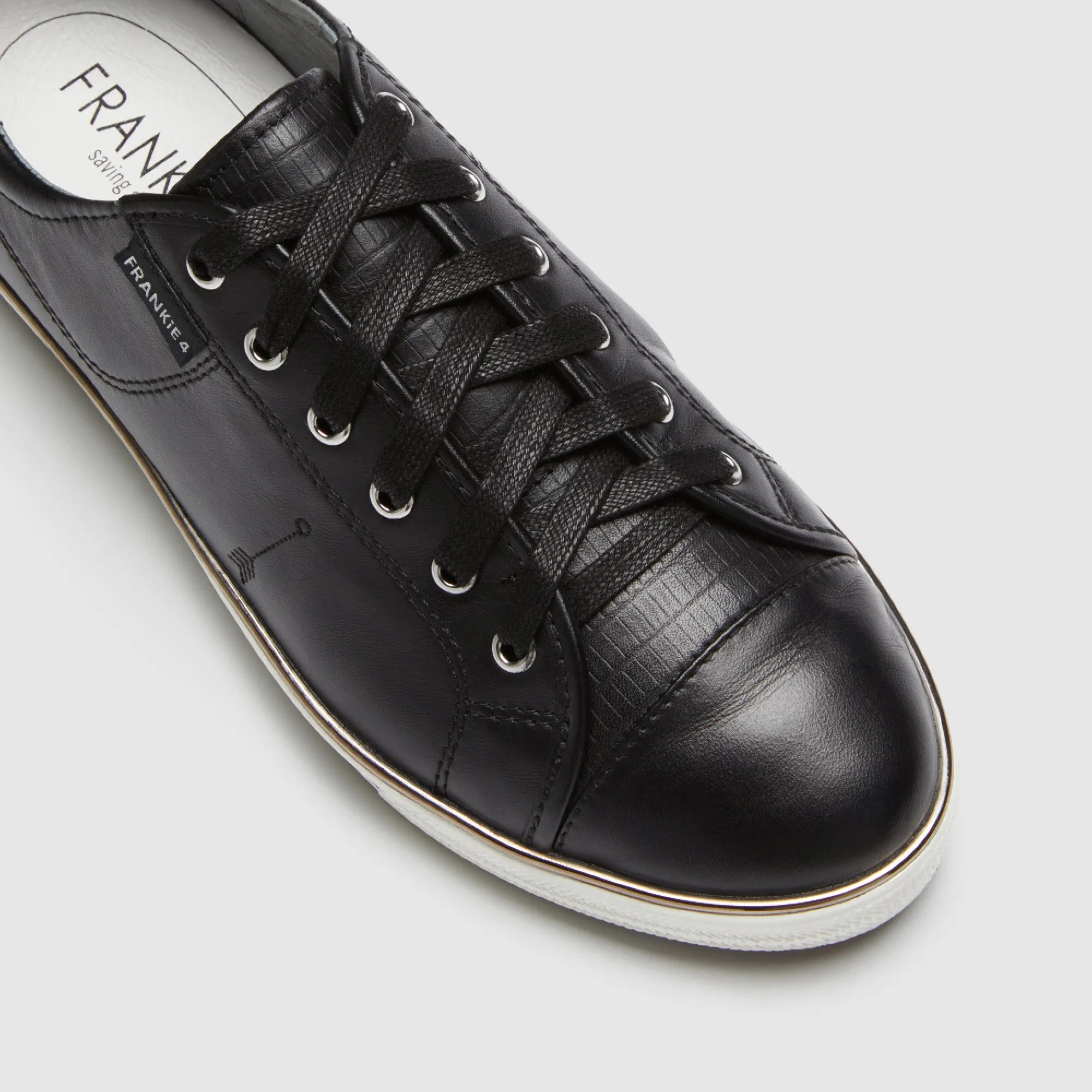 Frankie4 Nat II Sneaker - Black/White