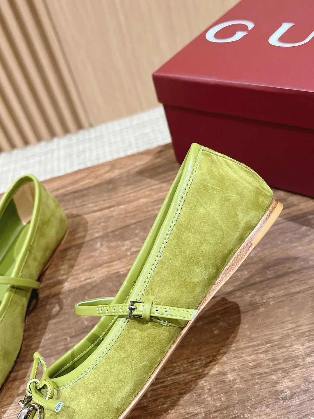 GC Suede fabric Early Spring Resort Series Horsebit Ballet Flats