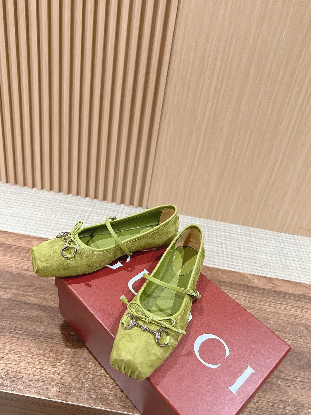 GC Suede fabric Early Spring Resort Series Horsebit Ballet Flats