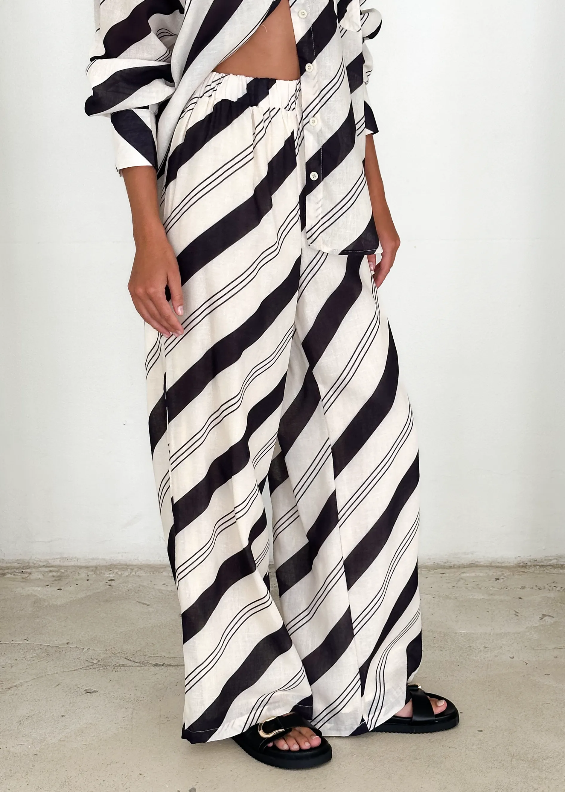 Jessa Pants - Black Stripe