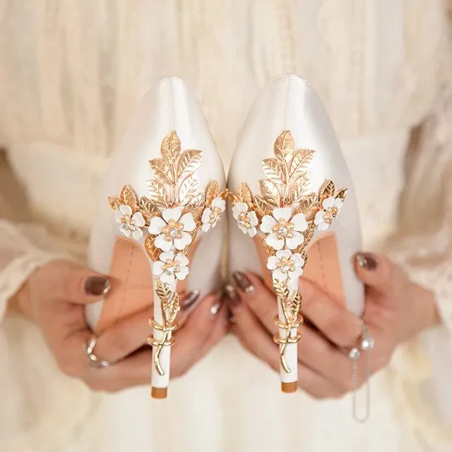 Metal Carved Heels Women Pumps Stiletto Shoes