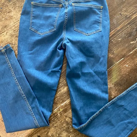 NWT VINTAGE DENIM from FREE PEOPLE👖stretchy!