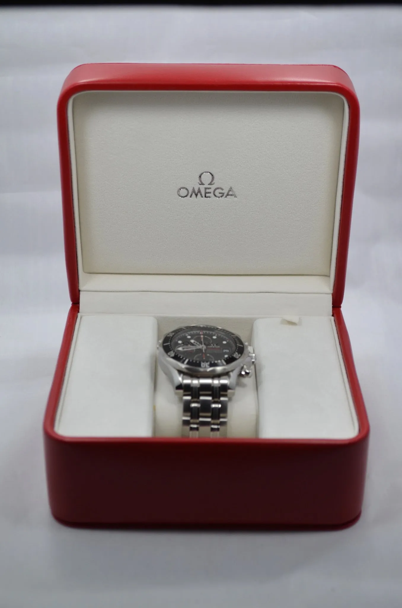Omega Seamaster Professional 213.30.42.40.01.001 Chronograph 300M Steel Watch
