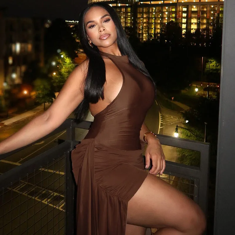 Sleek Allure Halter Neck Backless Bodycon Dress with Ribbon Detail