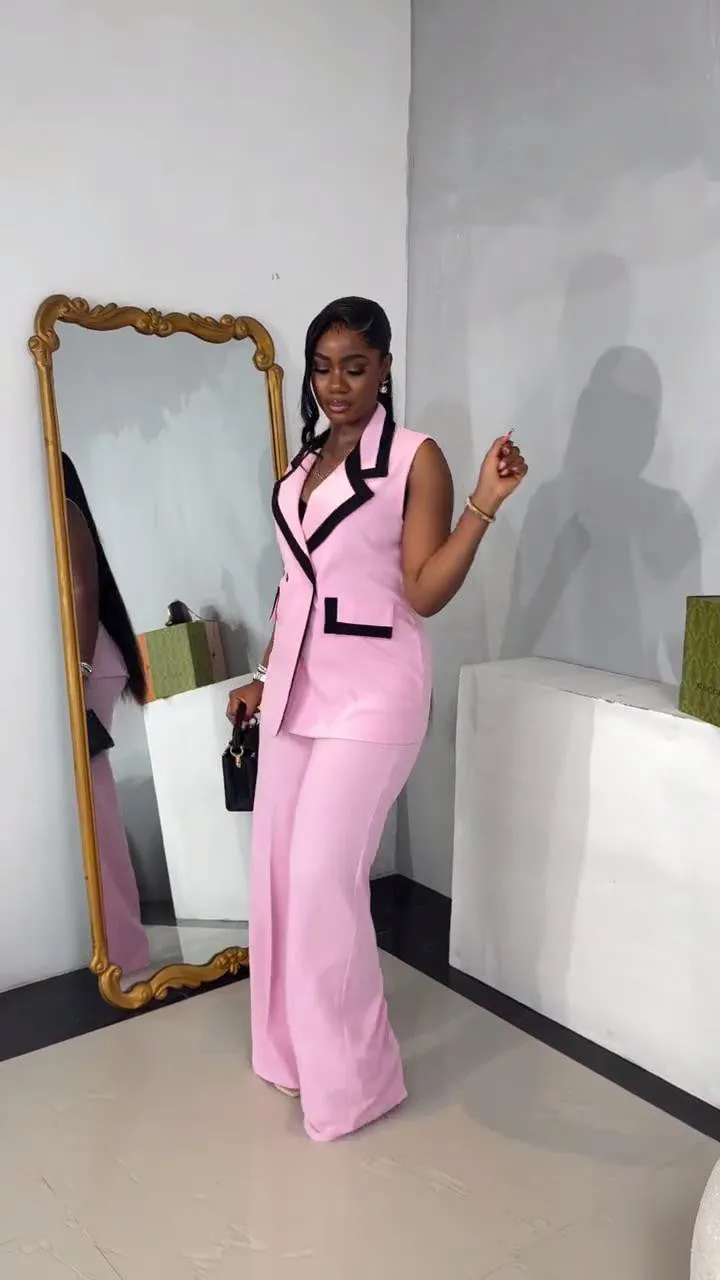 Sleek Sleeveless Blazer Vest and Wide-Leg Pants Two-Piece Set