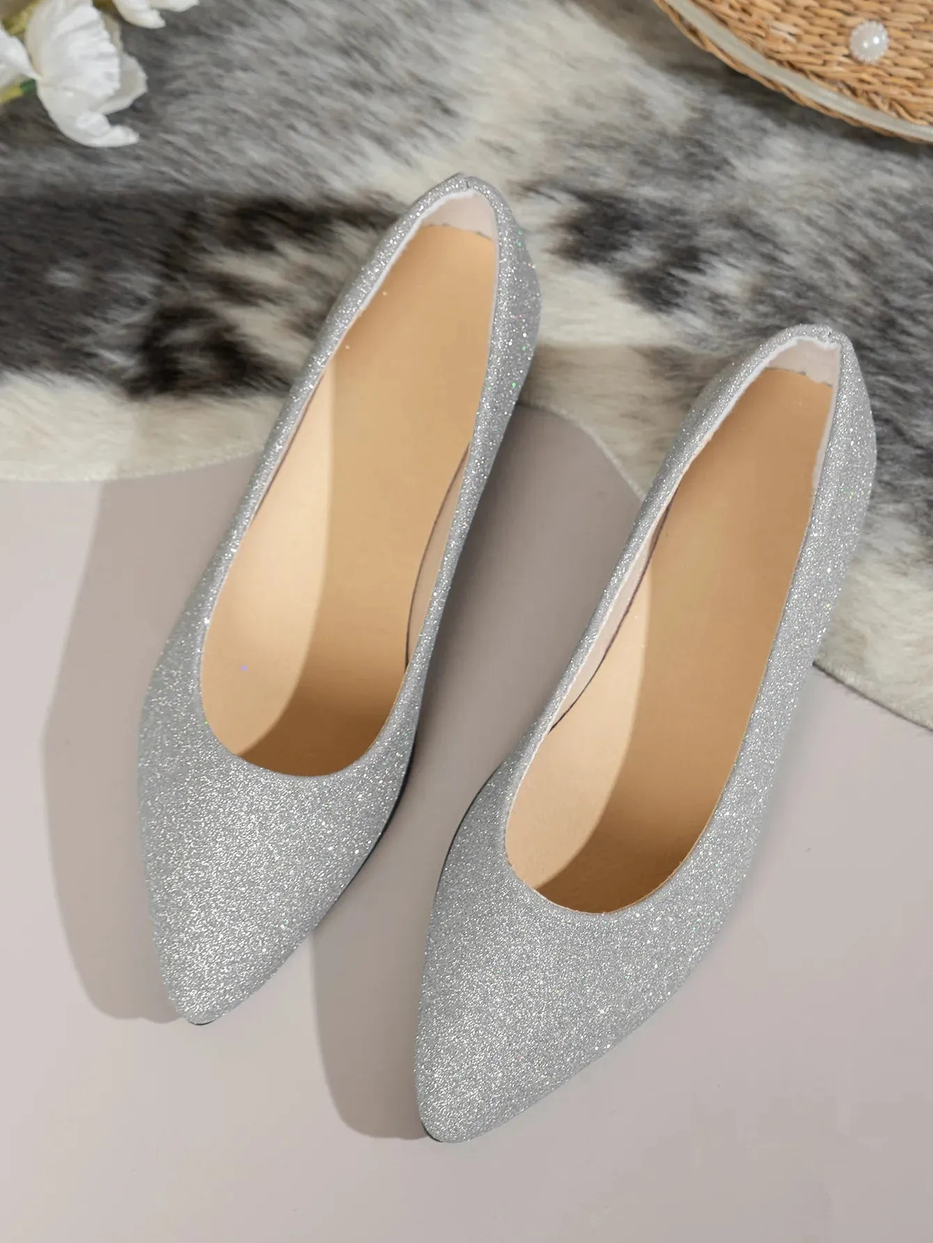 Stylish Pointed Toe Flat Ballerina Shoes