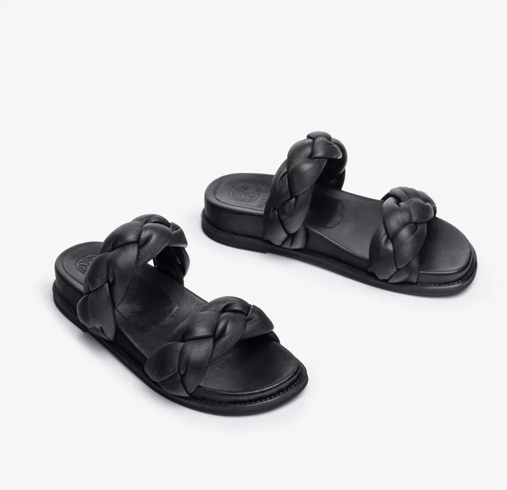 Unisa Cloc Black