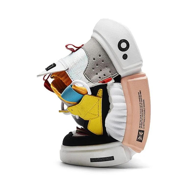 Vibrant men's sneaker