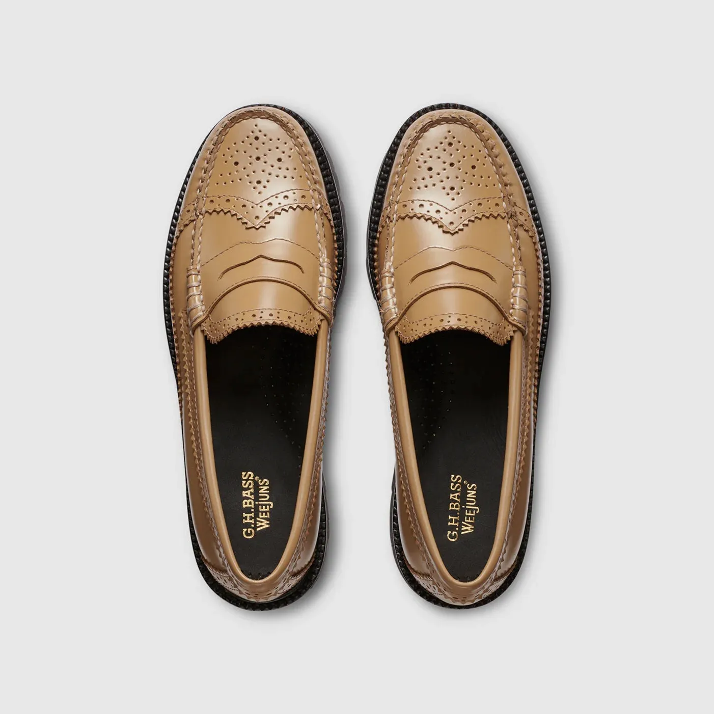 Whitney Brogue Super Lug Weejuns Loafer in Tan