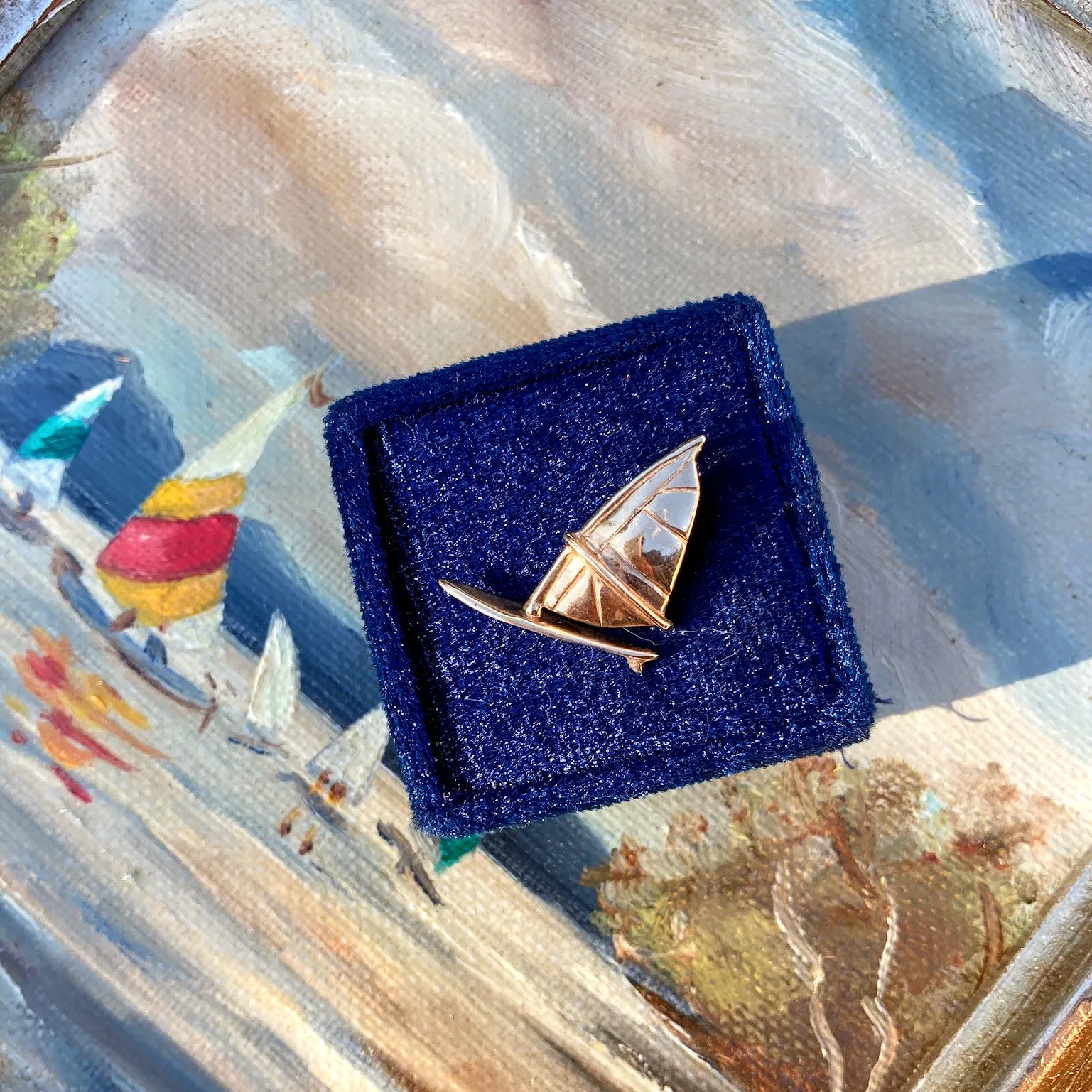 Windsurfing Charm, 14k
