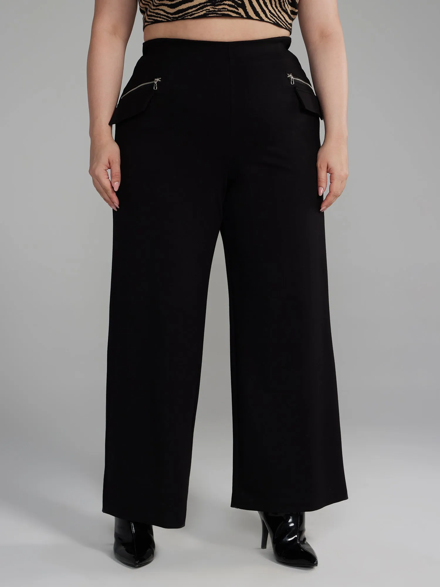 Zipper Detail Straight Leg Pants