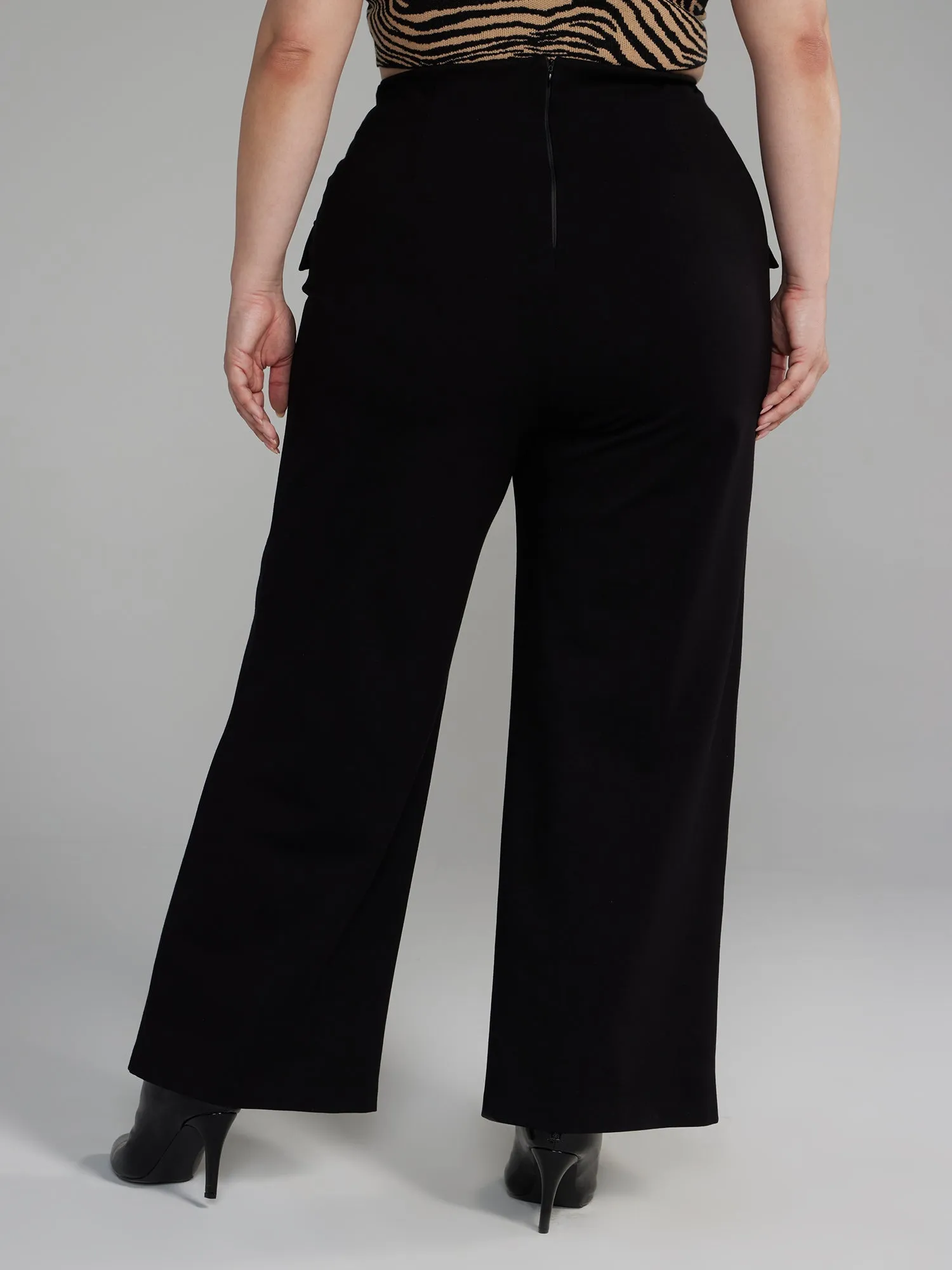 Zipper Detail Straight Leg Pants