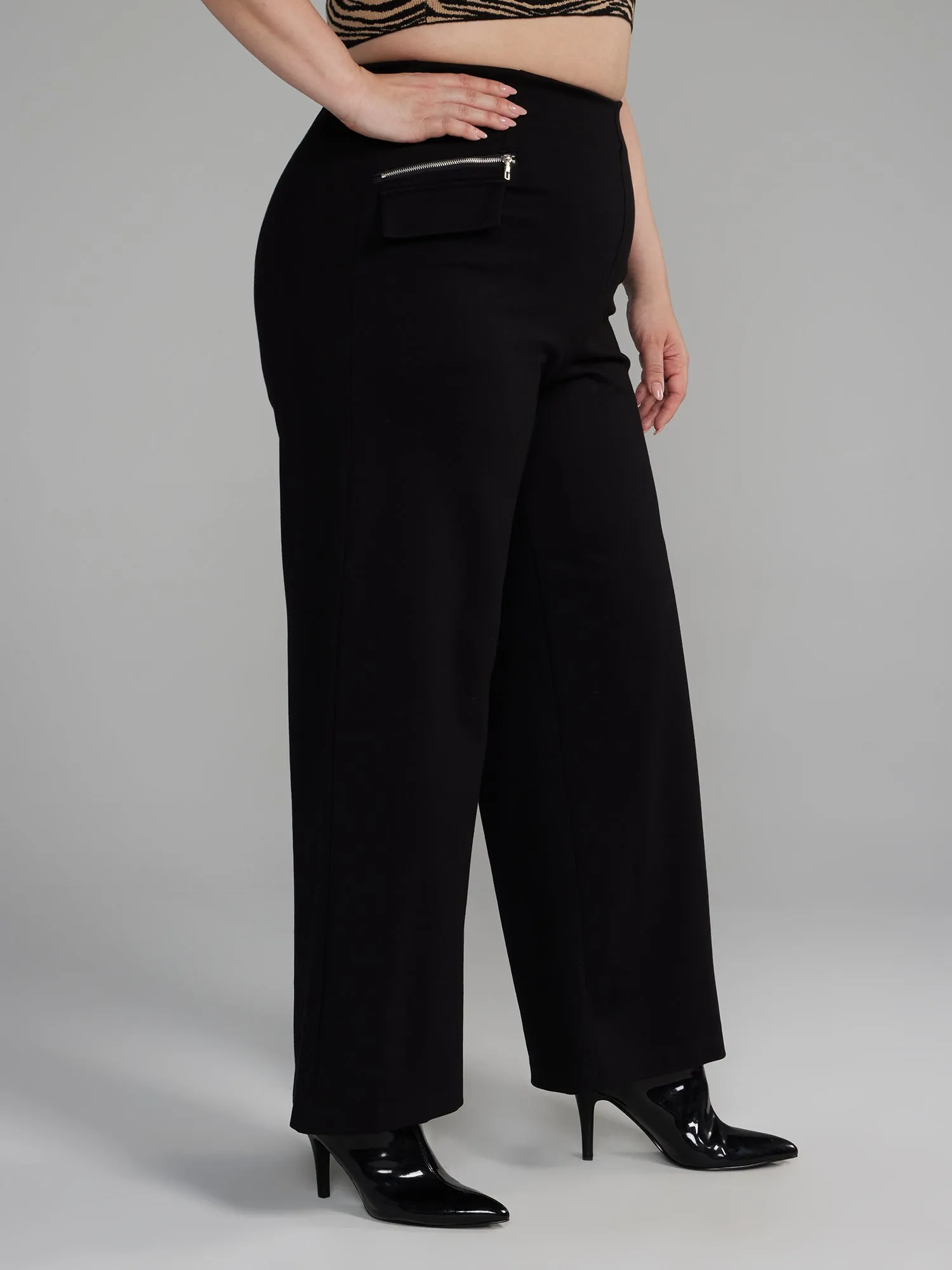 Zipper Detail Straight Leg Pants